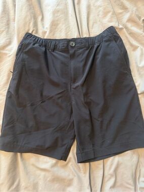 chubbies Black Athletic Elastic-Waist Shorts